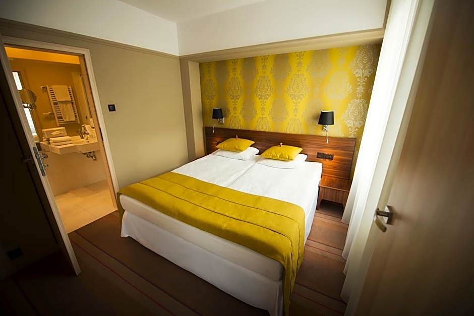 Hotel Cristal BiaA'ystok
