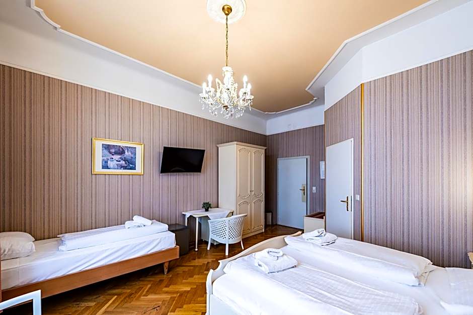 Hotel Pension Baronesse