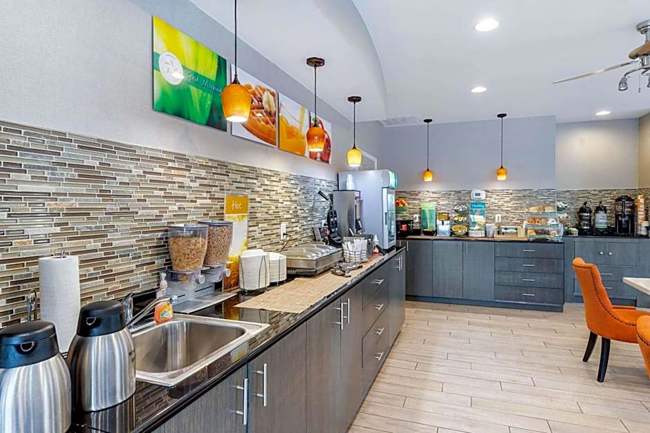 Quality Inn & Suites Lexington
