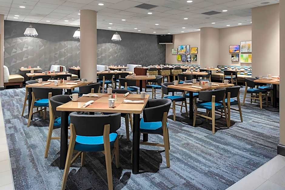 Holiday Inn Boston - Dedham Hotel & Conference Center By IHG