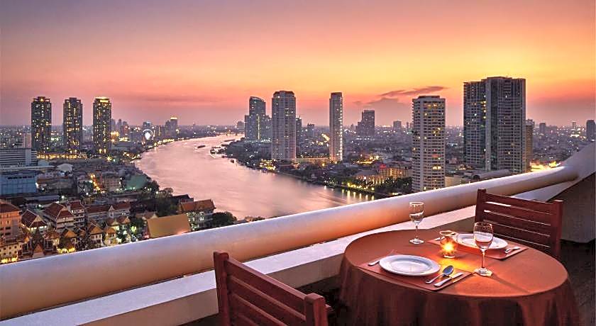 Centre Point Plus Hotel Silom