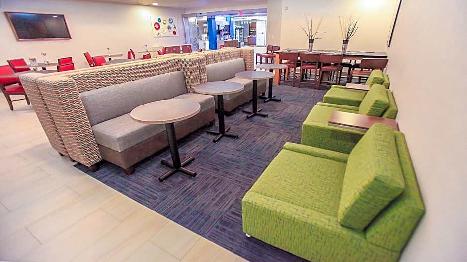 Holiday Inn Express Daytona Beach - Speedway