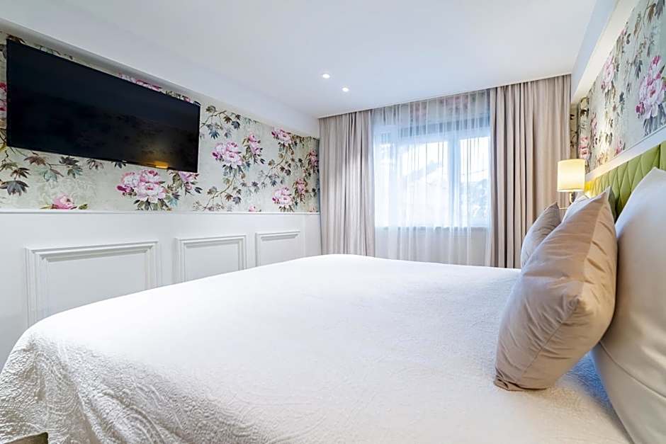 Grand Hotel Normandy