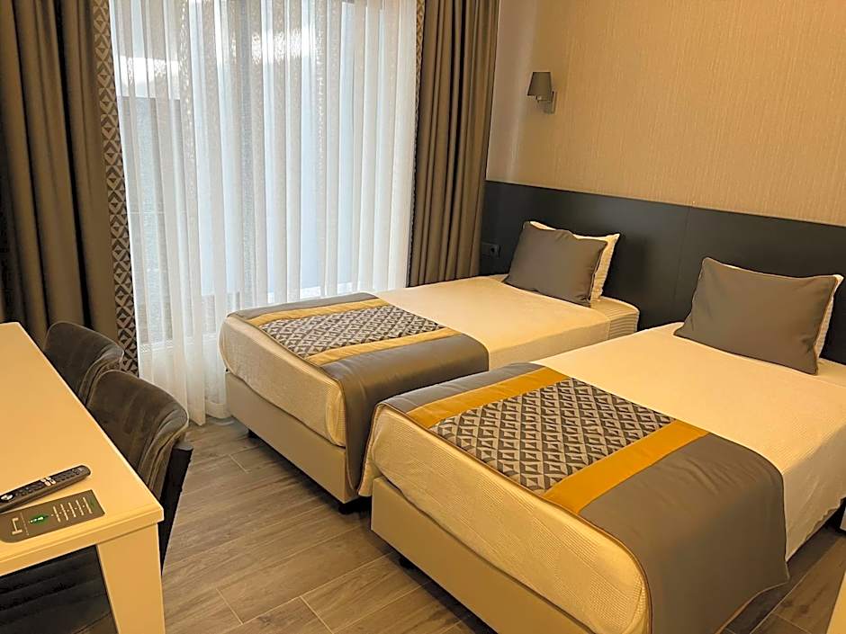 Riva Hotel Alsancak
