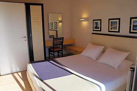 One-Bedroom Apartment (4 Adults) n°2