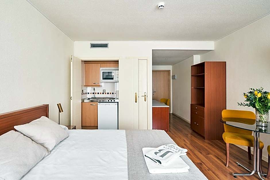 Apartamentos Juan Bravo