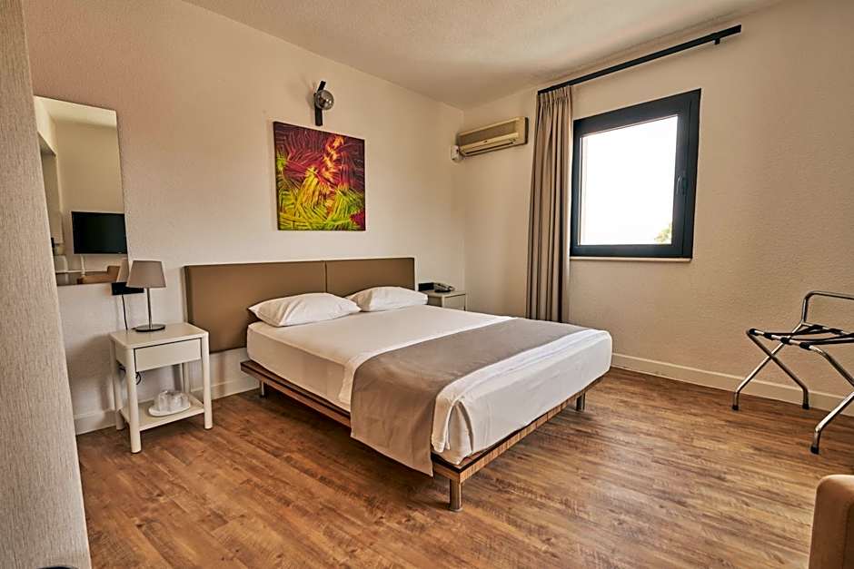 Kardes Hotel