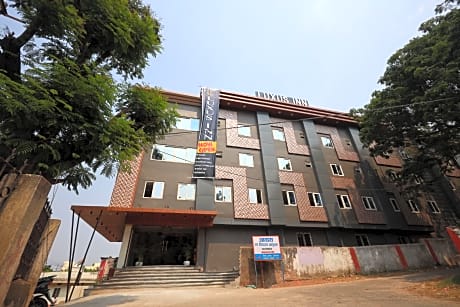 LUXUS INN DHANBAD 
