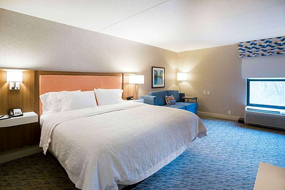 Hampton Inn By Hilton Clarks Summit