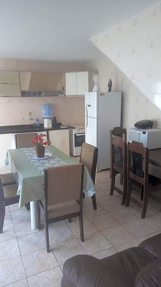 Casa da Mãe próximo a Basílica