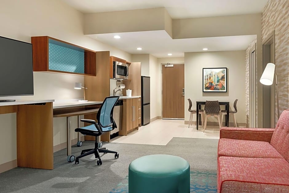 Home2 Suites by Hilton New Brunswick, NJ