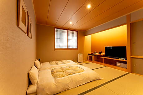 Japanese-Style Room - West Building