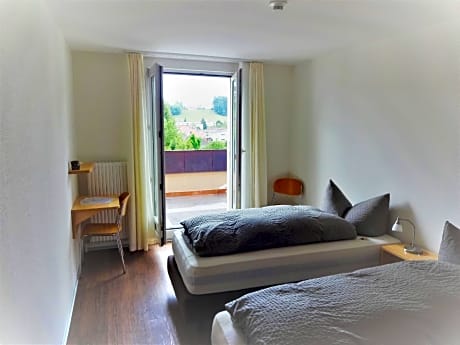 Doppelzimmer-Ensuite mit Dusche-WC/D 2. Stock