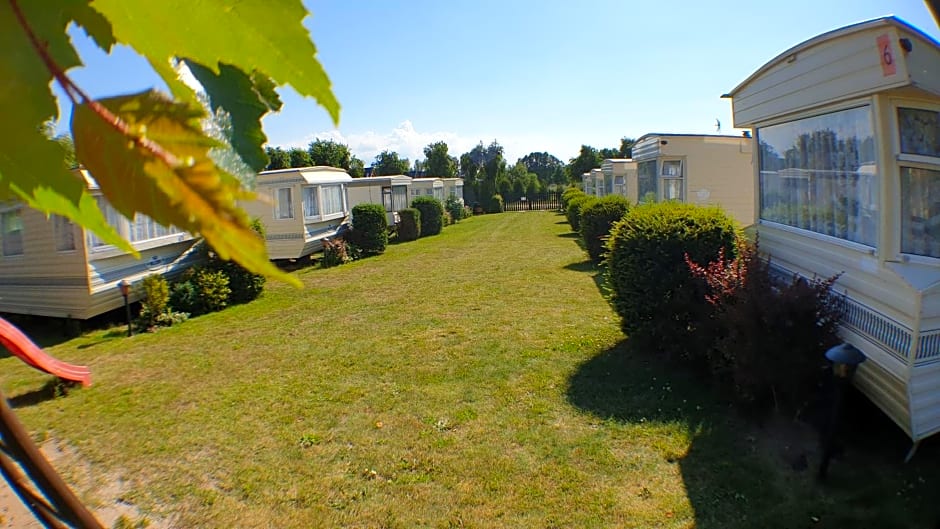 Domki Letniskowe BURSZTYNEK