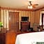 Champaign Garden Inn