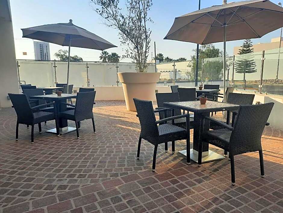 Fiesta Inn Celaya Galerias