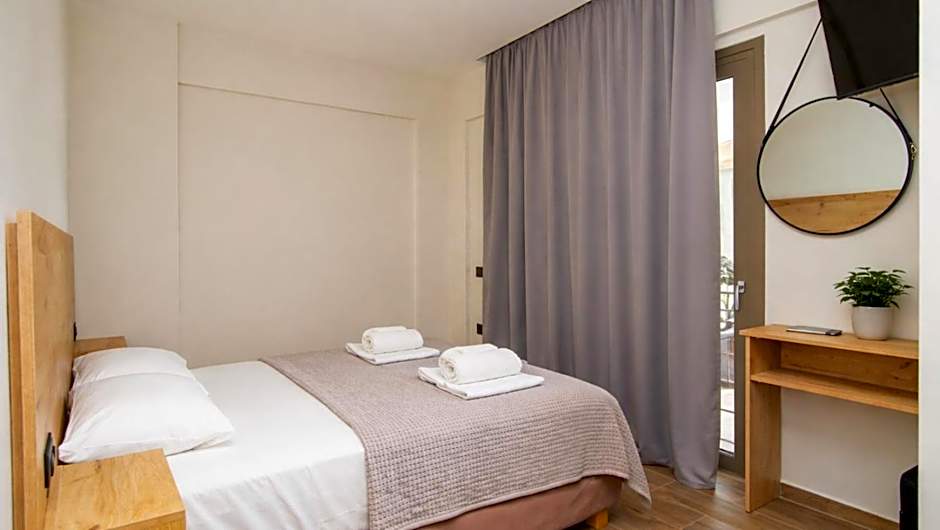 Lunar Hotel Modern Boutique