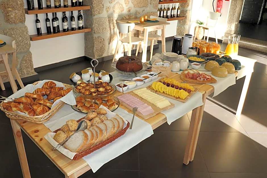 Altitude Alojamento e Restauração