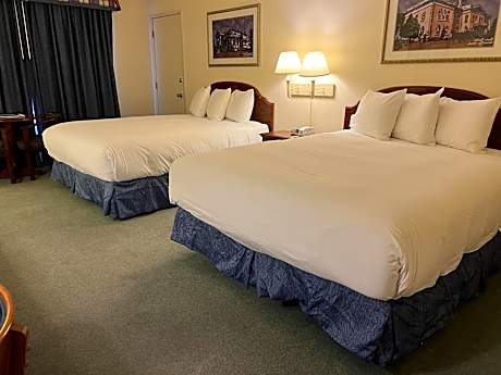 2 Queen Beds Non-Smoking