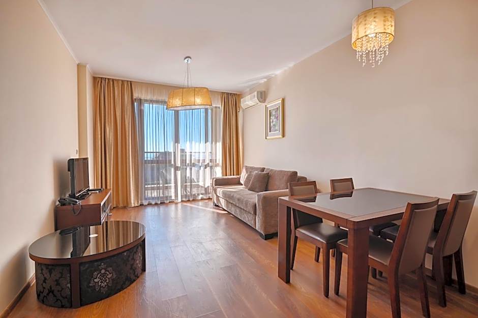 Apart Hotel Golden Line