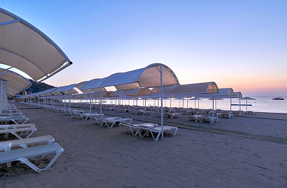 Fun Sun Family Club Saphire