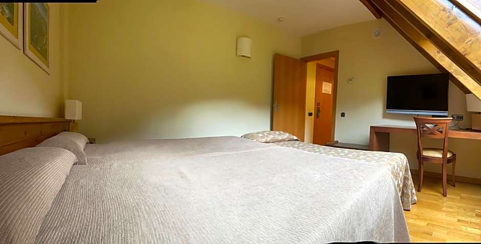 Hotel & Restaurante Peña