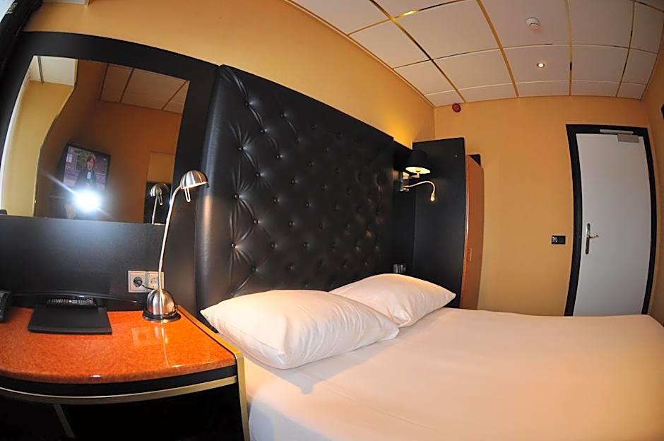 Budget Hotel Le Beau Rivage