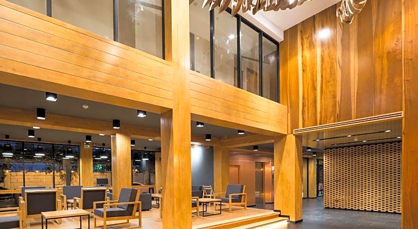 Asana Hotel & Residence