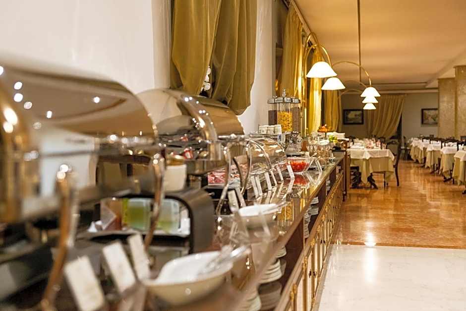 Due Torri Hotel