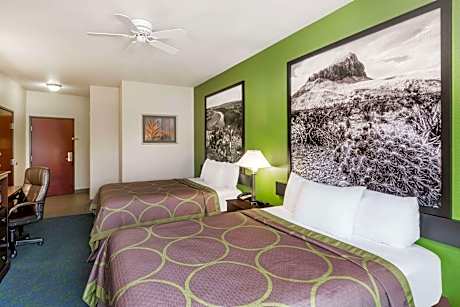 1 King Bed