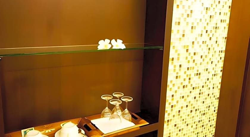 Ayutthaya Grand Hotel