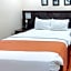 RedDoorz Plus @ Hotel Esse