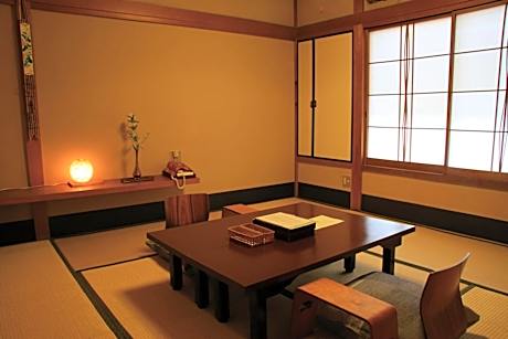 Japanese-Style Twin Room without Bathroom
