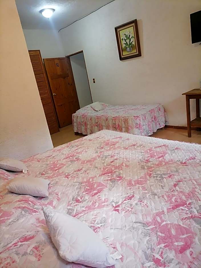 Photo 1 of 6 of Triple Room