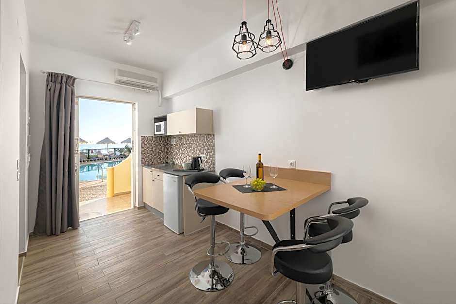 Pefkos View Suites & Maisonette