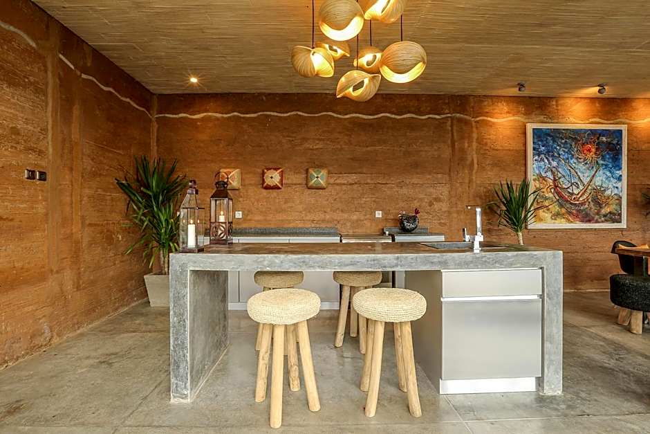 Seven Havens Residence