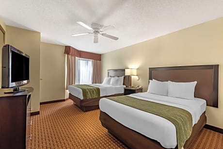 2 Double Beds, Efficiency, Suite, Nonsmoking