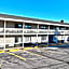 Super 8 by Wyndham Sturgis