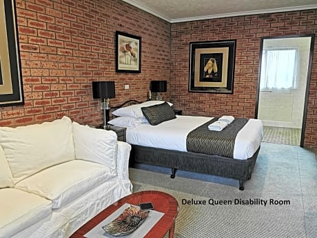 Deluxe Queen Room - Disability Access