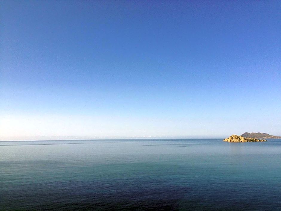 Apartment on the sea