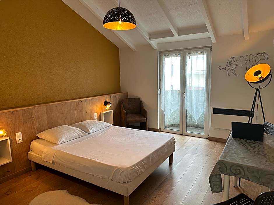 Bâle 94 - Self Check In by Homenhancement