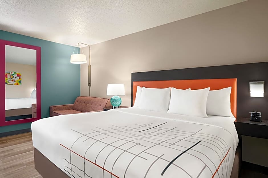 La Quinta Inn & Suites by Wyndham Columbus Dublin