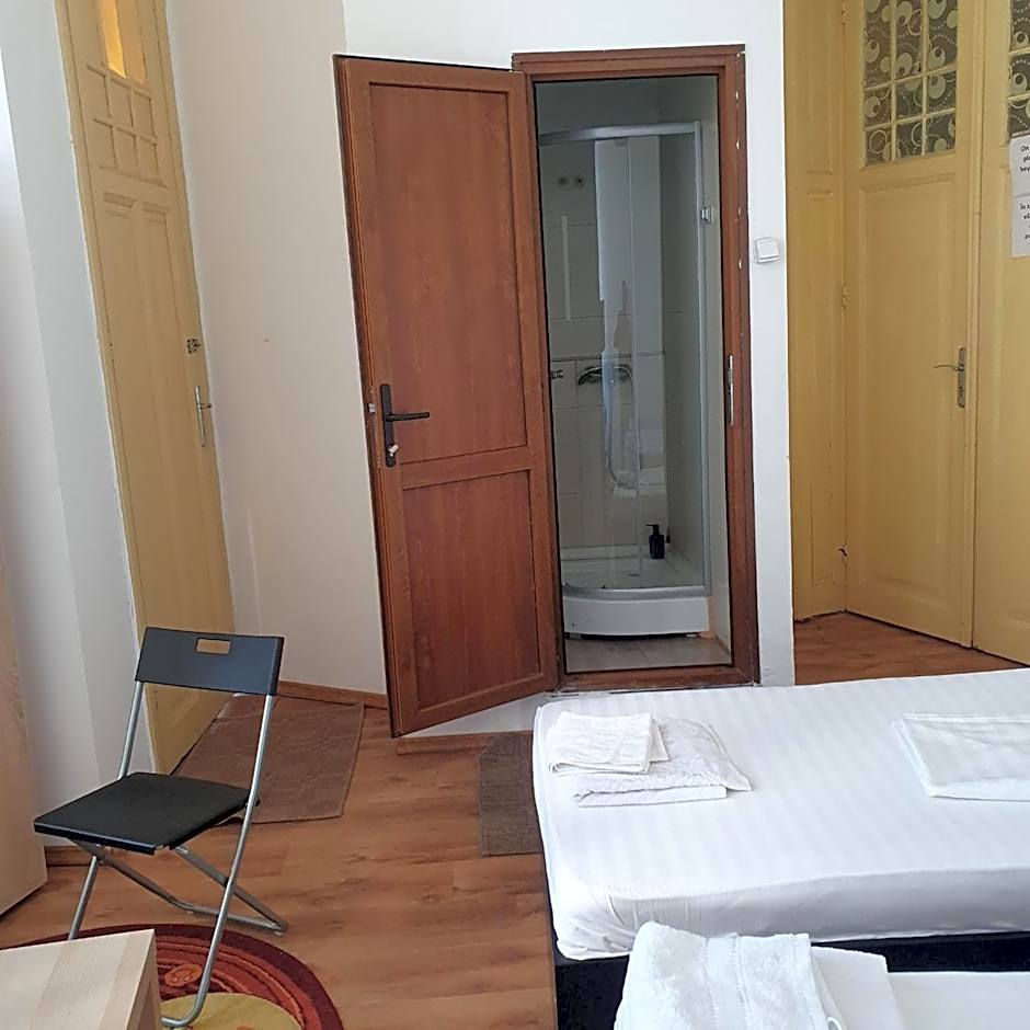 Cazare - Accommodation