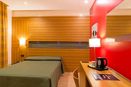 Superior Single Room