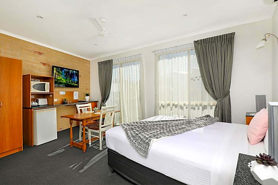 Caboolture Riverlakes Boutique Motel