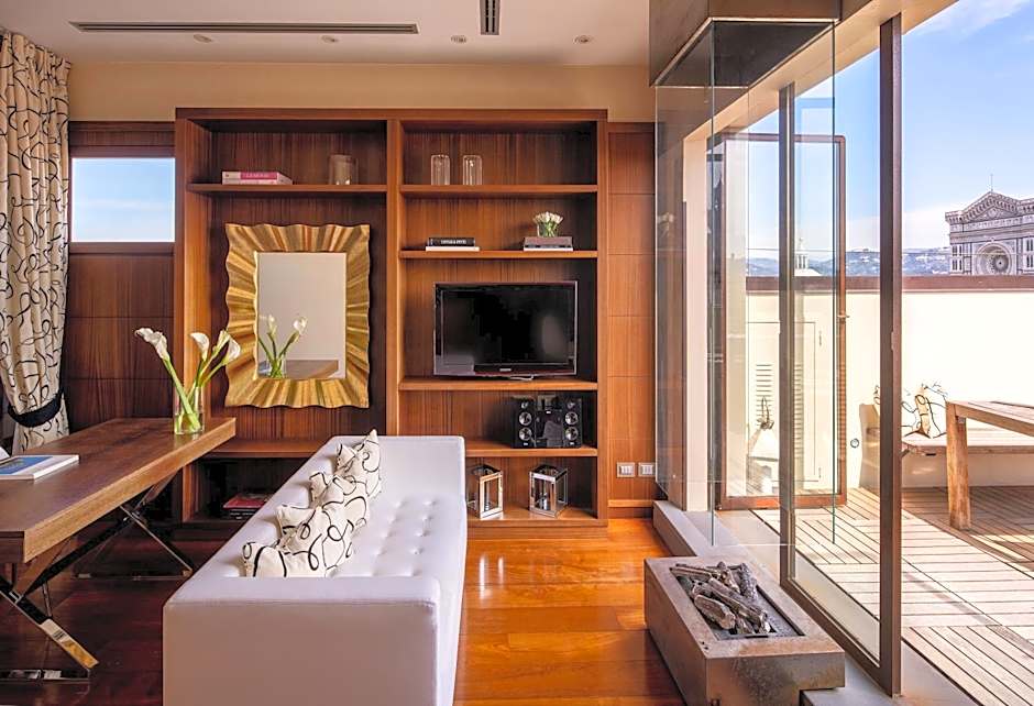 Repubblica Firenze Luxury Apartments | UNA Esperienze