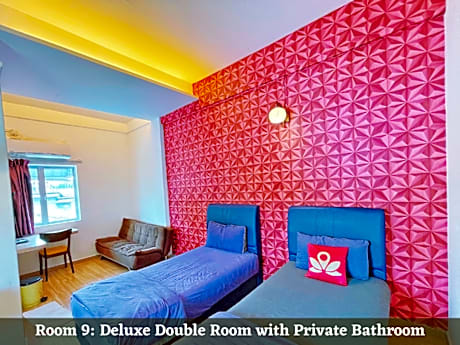 Twin Deluxe Room with View