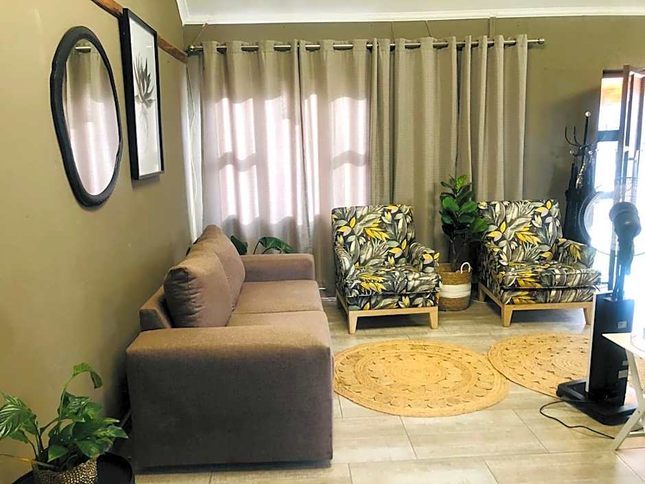 Nongoma Lodge & Inn CC