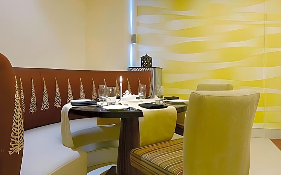 Vivanta Vijayawada, MG Road