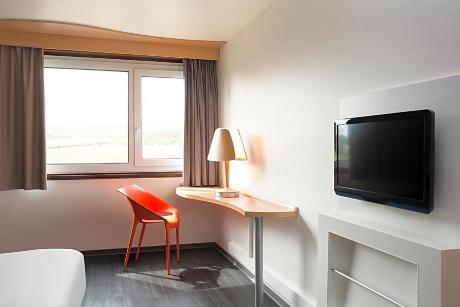 ibis 3 Lacs Neuchâtel